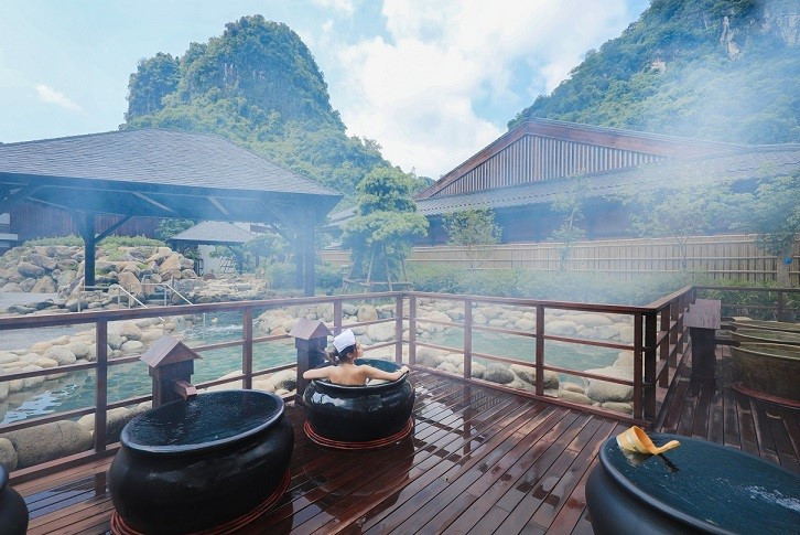 Onsen là gì? những quy tắc thú vị khi tắm Onsen Nhật Bản