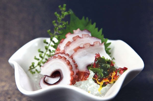 Sashimi là gì? Các loại sashimi và cách ăn chuẩn như người Nhật
